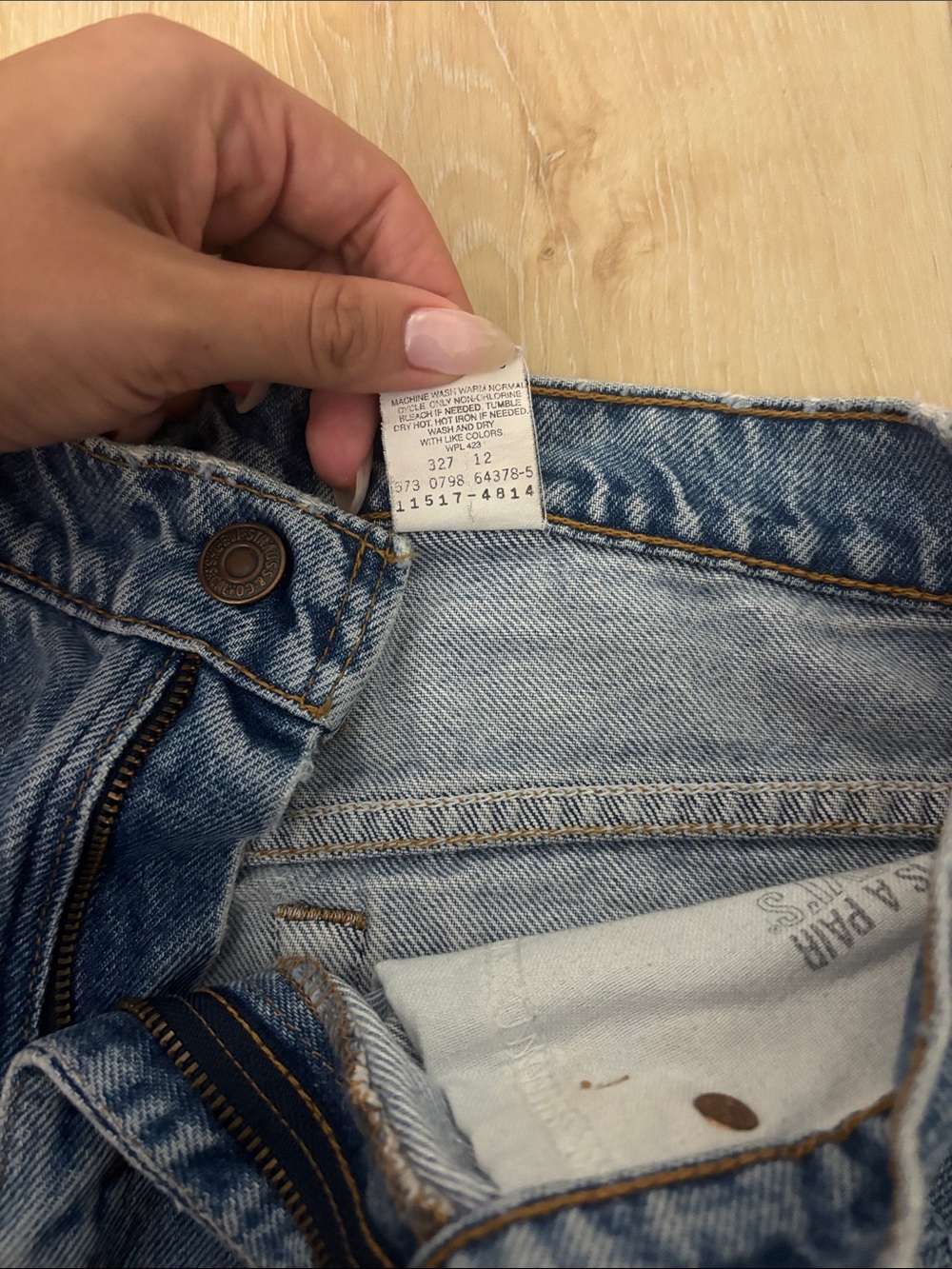 Vintage Levi’s 517 shorts - Picture 5 of 5